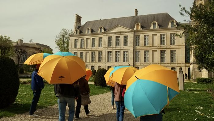 Balade sous parapluie sonore