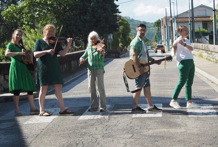Bal trad folk