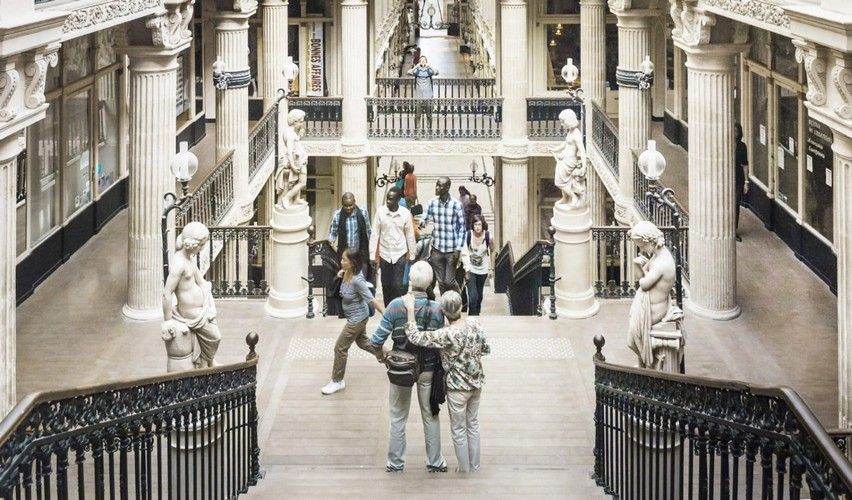 Cours secrètes et passages couverts - Visite guidée