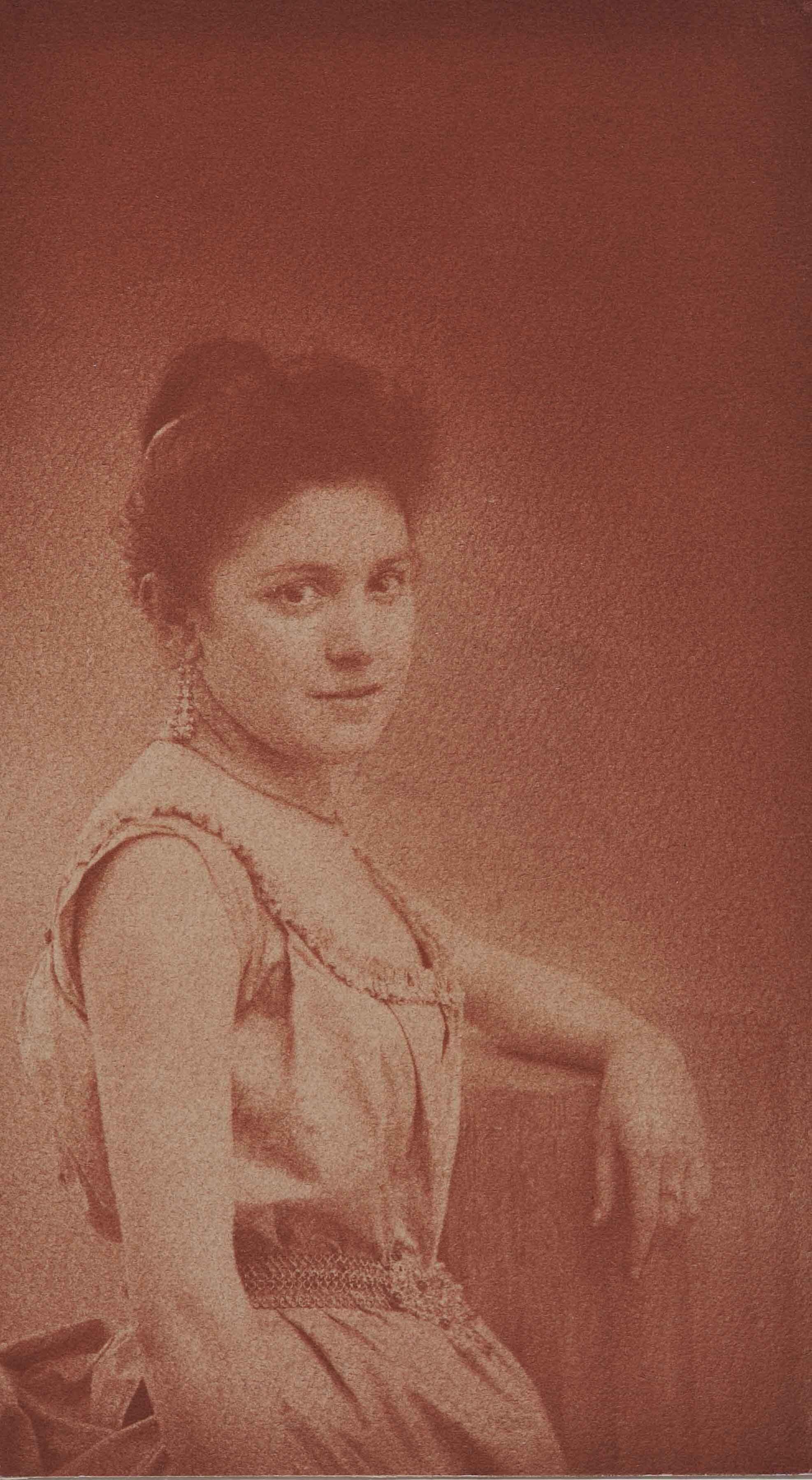 Visite guidée de l’exposition « De la peinture à la photographie : Regards sur les femmes »