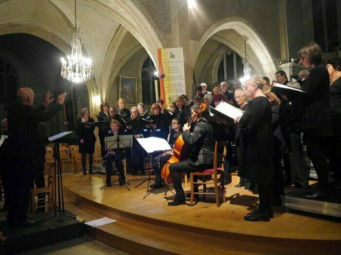 Peu jouée, la musique française est affaire de spécialistes. Elle présente pourtant mille visages dans des domaines aussi variés que la musique de la renaissance, baroque, romantique ou contemporaine.