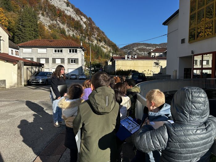 "Architectures de la cité lunetière", Visite guidée pour les scolaires au cœur de Morez