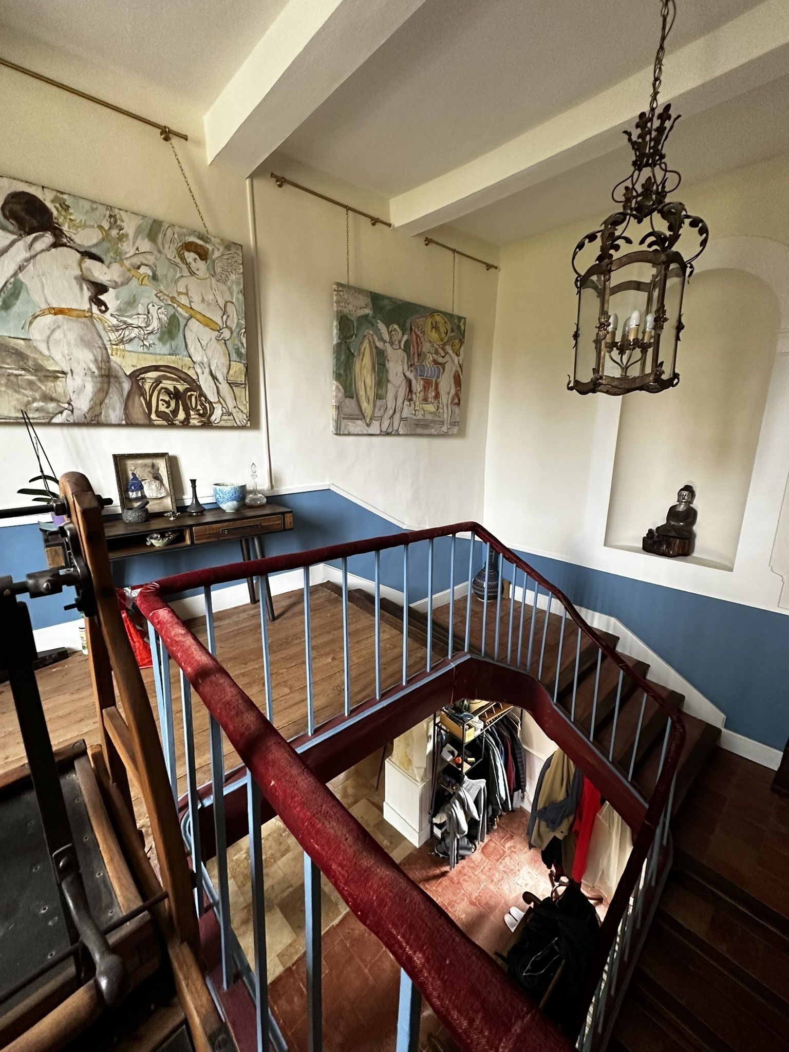 Visite en autonomie d'une demeure d'artiste : le domaine de Peyloubère