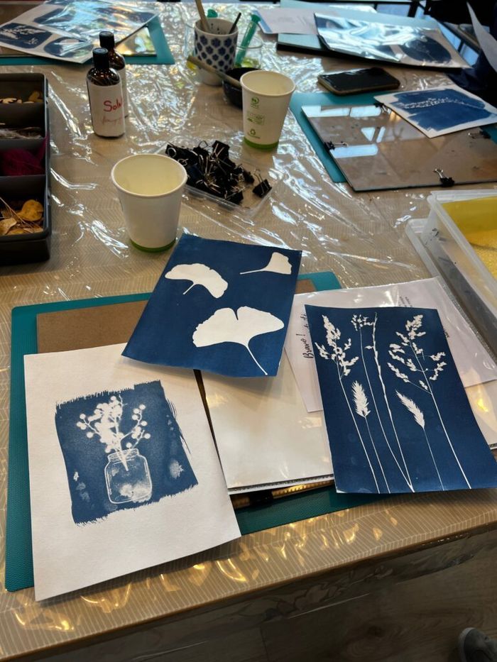 Atelier cyanotype