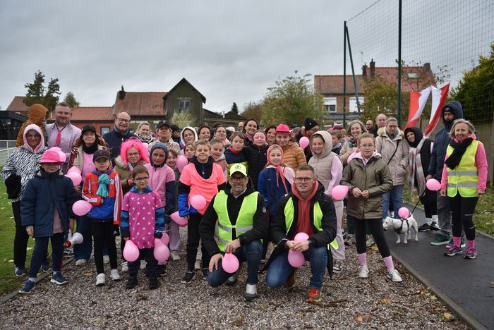 Ensemble en rose,ensemble plus forts