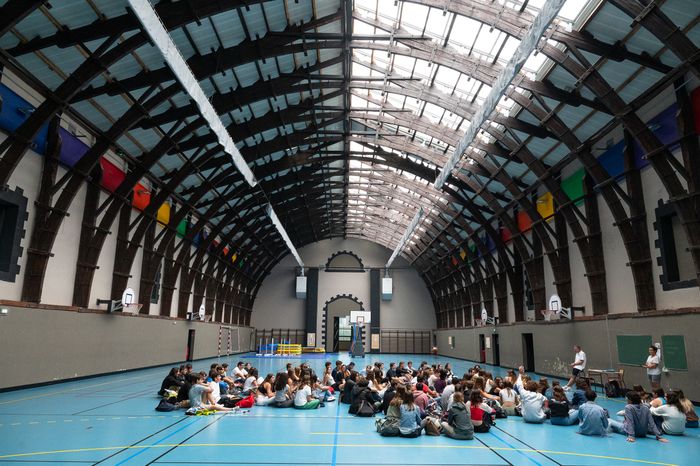 Visite commentée d'un étonnant gymnase