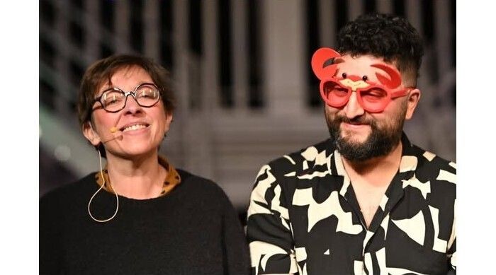 Pochette surprise et brasse coulée, journal d'un cancer du sein