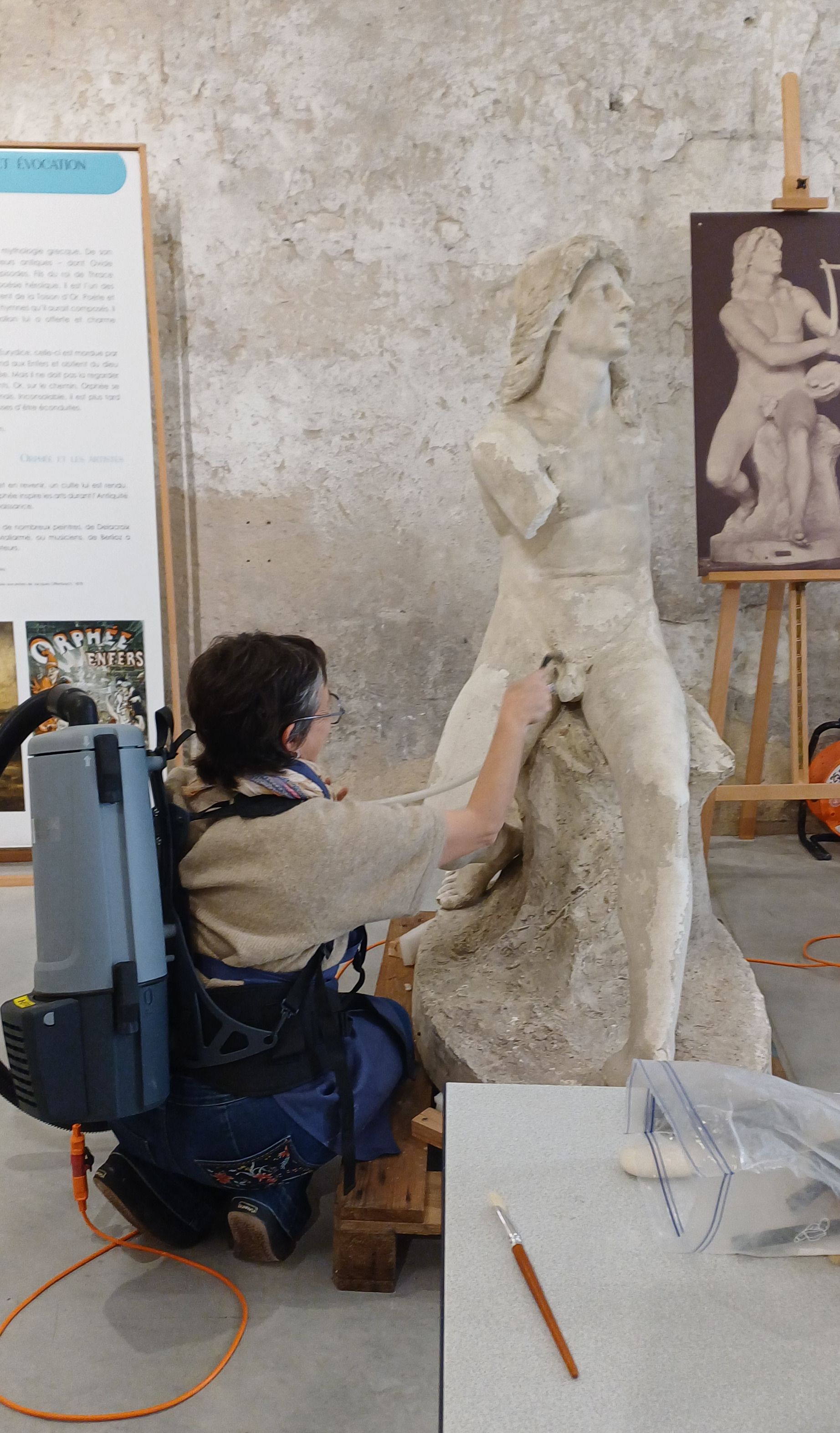Restauration en public d'Orphée : rencontre avec la restauratrice Marie Gouret