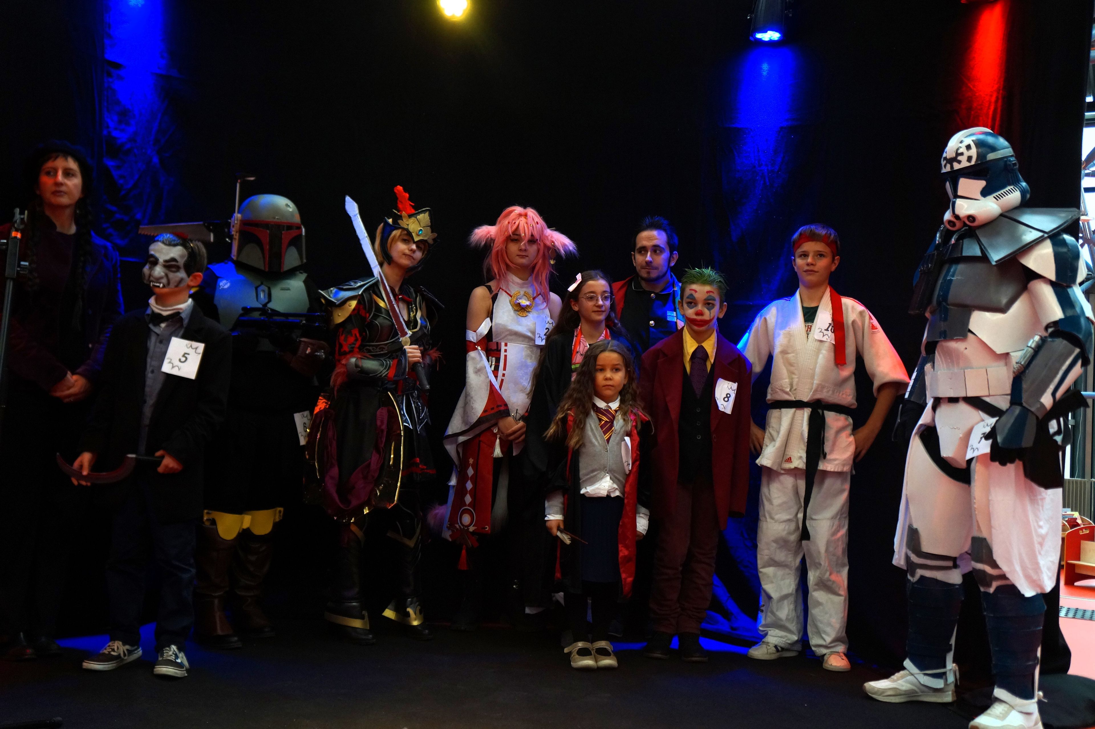 DEFILE COSPLAY