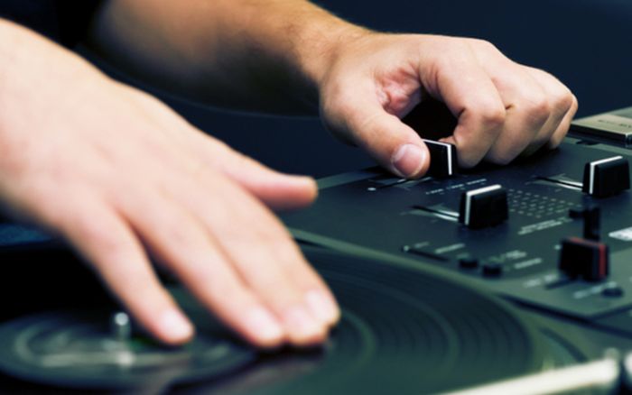 Stage vacances scolaires " DJING "