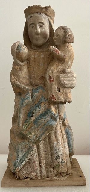 Présentation de la restauration de la statue de la Vierge à l'Enfant de la porte Saint-Malo