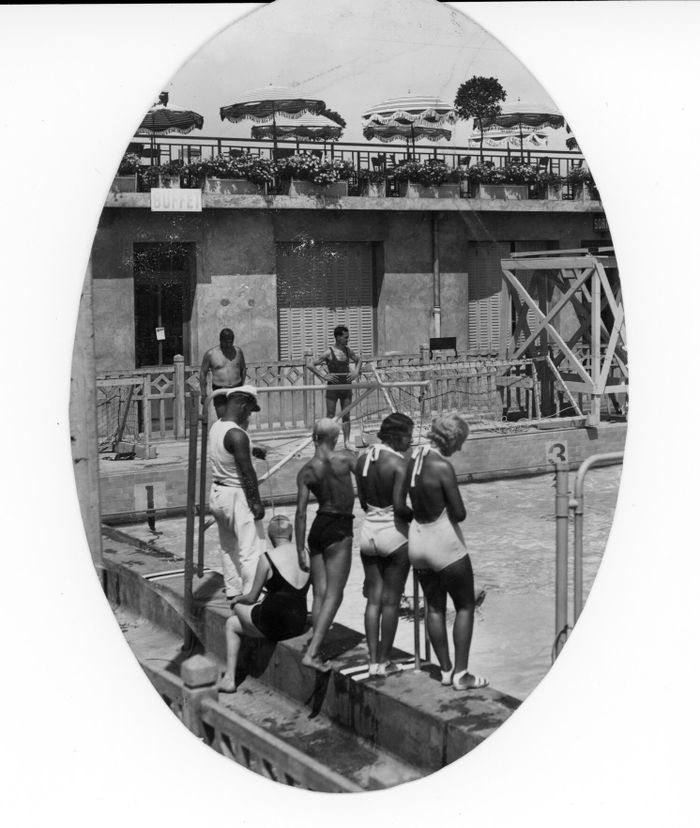 10d69ce8e96d434f92f483f02984aeab.base.image.jpg