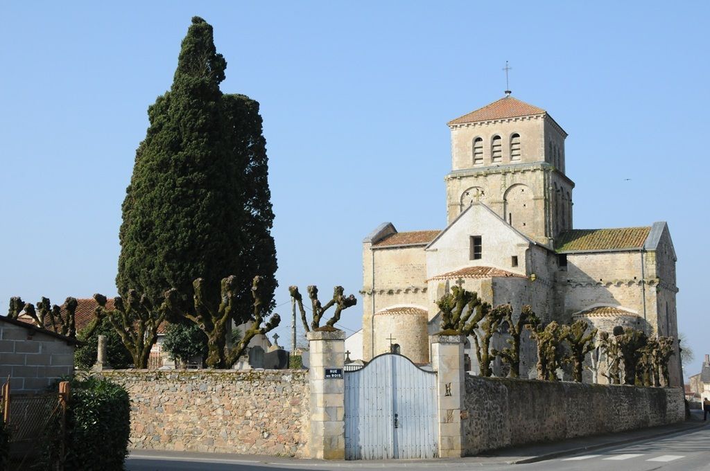 Balade patrimoine "Histoire et architecture au fil du temps à L'Isle-Jourdain"