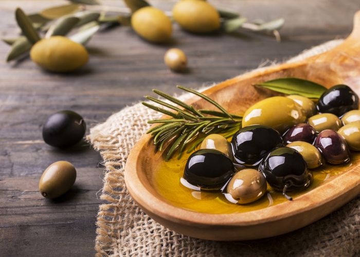 Des mamans et des olives : la Méditerranée est en nous