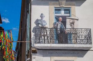Visite guidée: Les trompes l'œil de Béziers