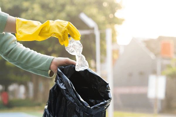 Nettoyons la nature - Collecte de déchets