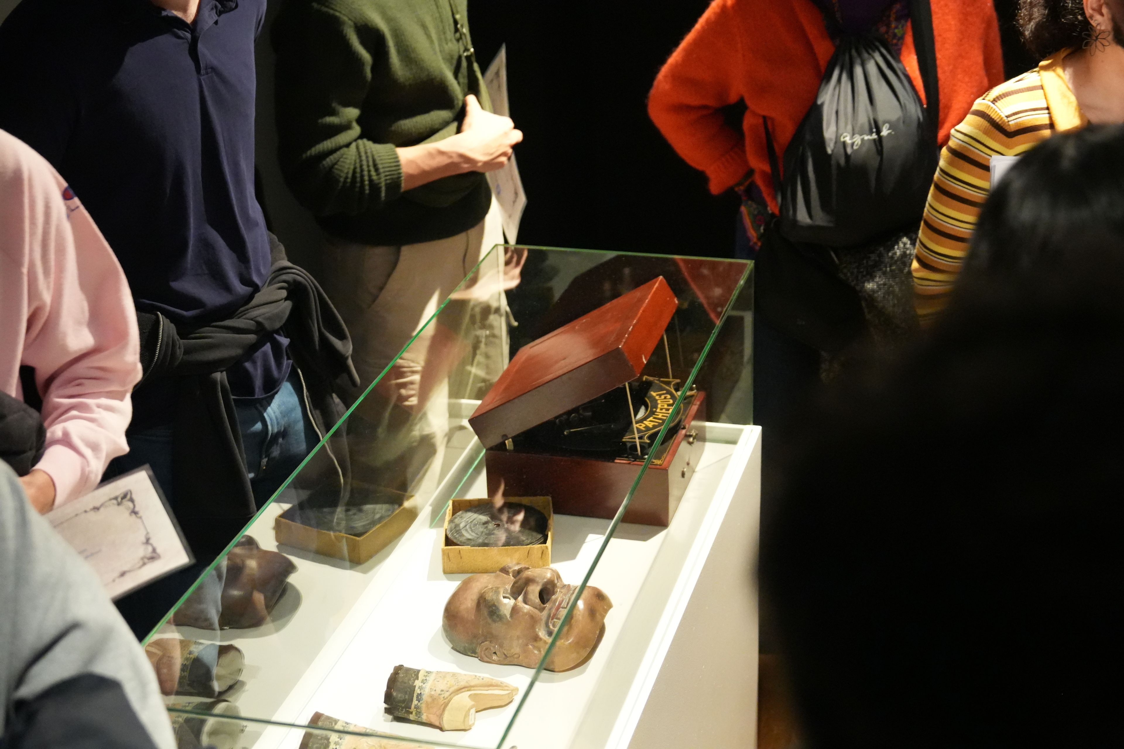 [Démonstration] Présentation d’œuvres sorties des réserves : des objets et des papiers éphémères dans la collection du musée