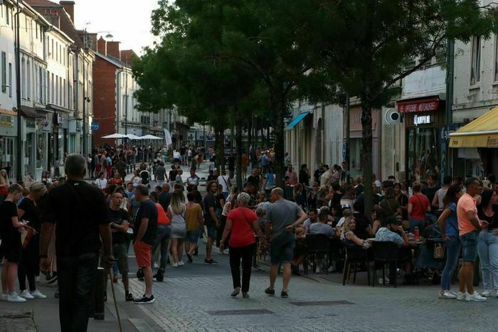 Place aux terrasses