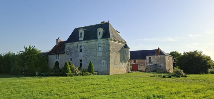 Visite guidée du manoir de la Roche-Hubert à Meigné-le-Vicomte