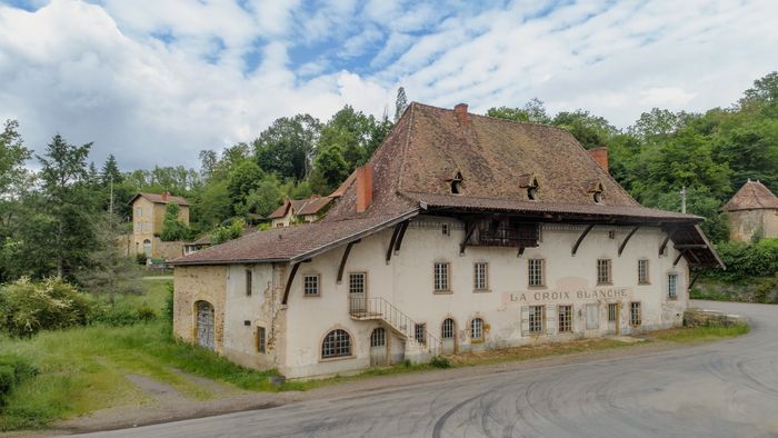 Auberge de la Croix Blanche : du relais de poste au lieu culturel