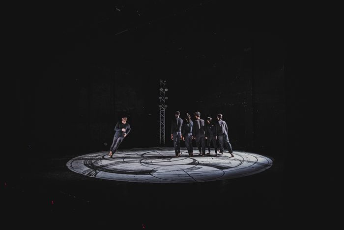 Crossing - Studio 8