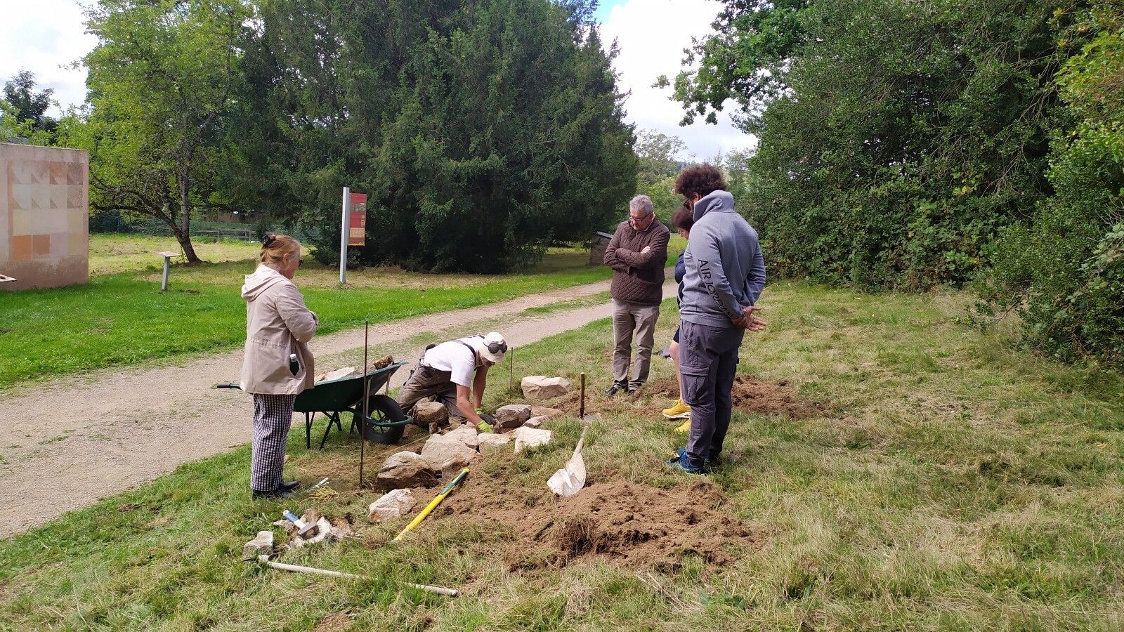 Démonstration de construction en pierre sèche