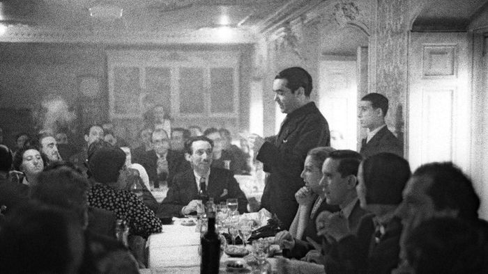« Tu entends ce silence ? Et bien, dans chacune de ces chambres il y a une tempête. Le jour où elle éclatera, elle nous balaiera toutes. » La maison de Bernarda Alba, Federico García Lorca (1898-1936)