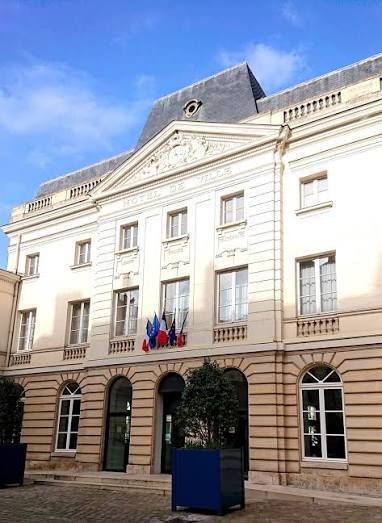 La prochaine séance publique du Conseil municipal se tiendra ce jeudi 8 octobre à 18h30 à l'Hôtel de Ville.