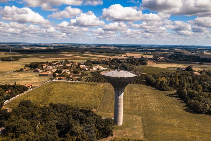 Visite guidée du château d'eau d'Asnières-la-Giraud
