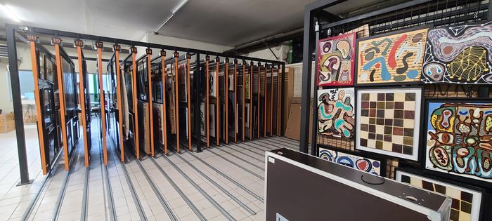 Visite guidée des réserves du fonds départemental d'art contemporain