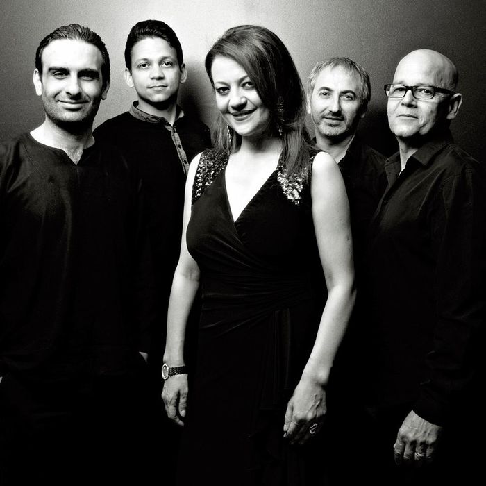 Dorsaf Hamdani chante Barbara et Fairouz