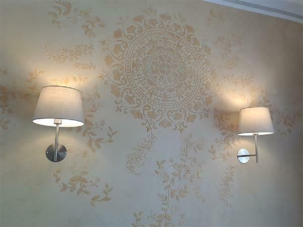 Atelier décorations et fresques en relief