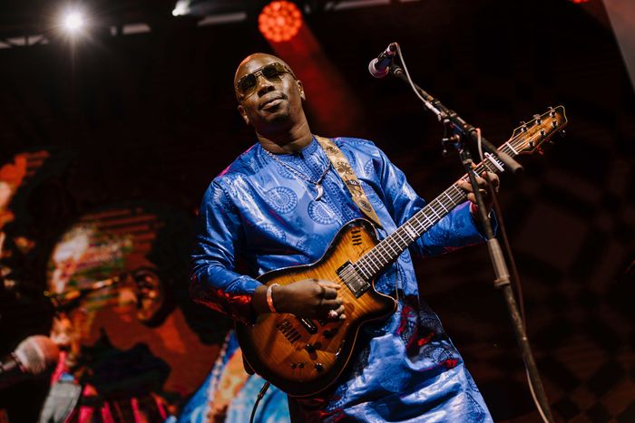 VIEUX FARKA TOURE
