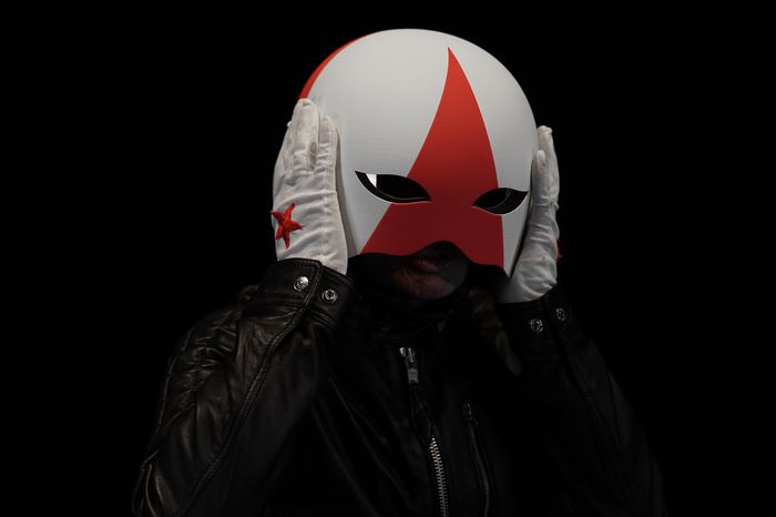 Cascadeur + Simone D'Opale