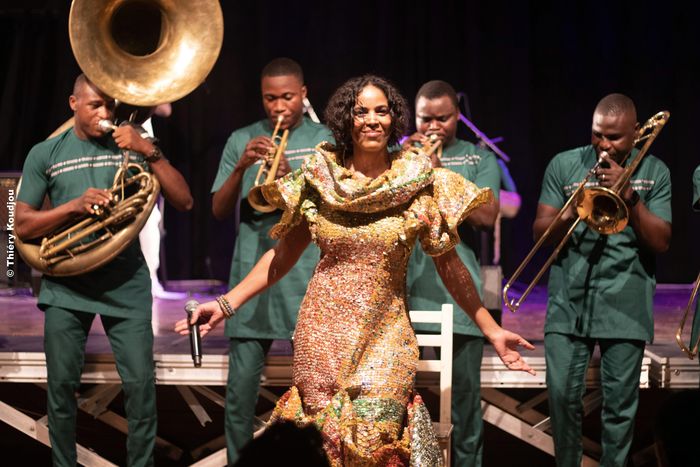 LAURA PRINCE
+ GANGBÉ BRASS BAND