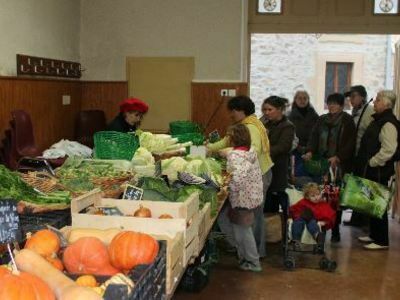 Un marché de producteurs et consomm’acteurs