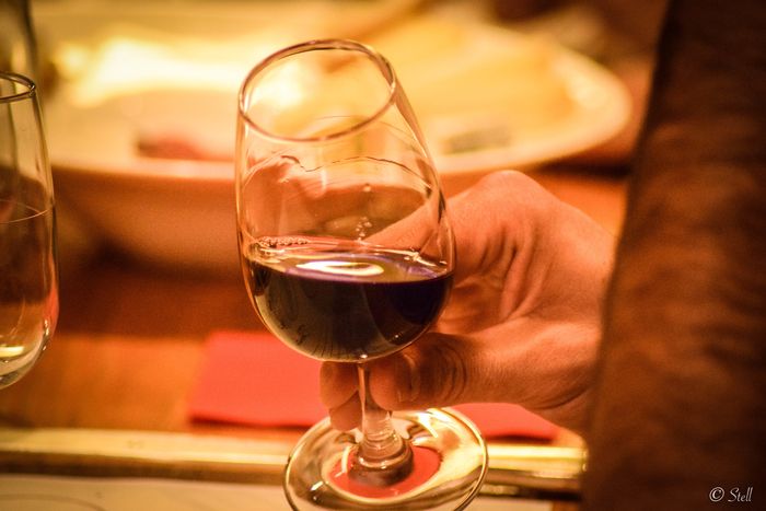Dégustation de vin à la Maison du Vin