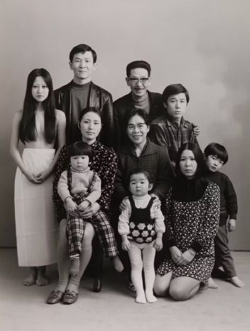 Exposition : Regards croisés ; Portraits de famille