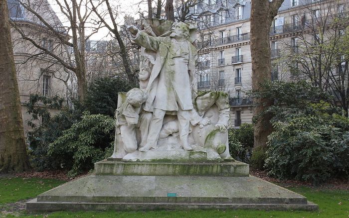 Découverte du monument à Gambetta d'Aubé