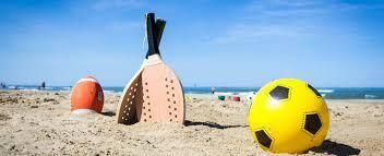 Beach family - 100% fun