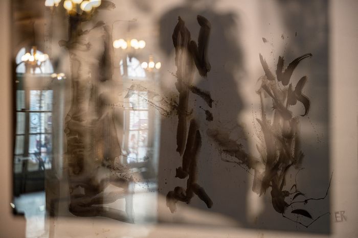 Dans la galerie…