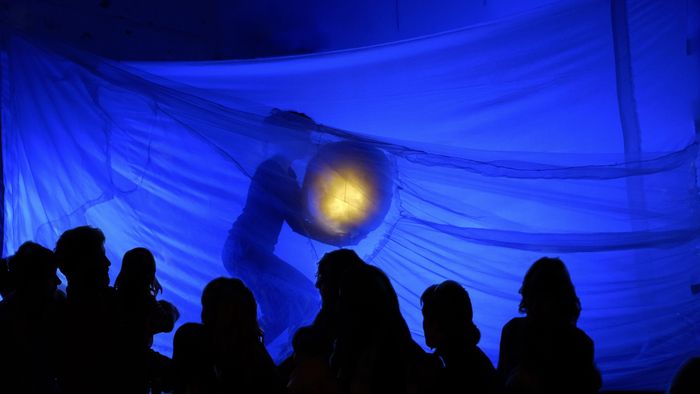 Spectacle de théâtre sensoriel : L'heure bleue