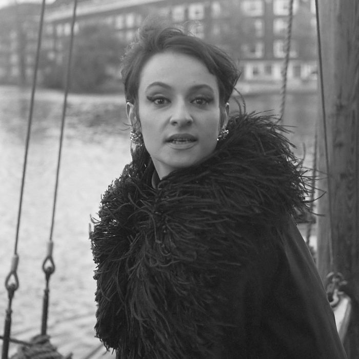 Une soirée musicale dédiée à La Longue Dame Brune, la chanteuse Barbara.