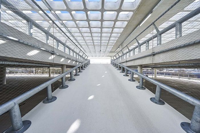 Quand l'architecture devient scène : carte blanche aux artistes sur la terrasse du Parking METPARK Arena