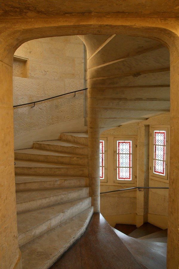 Aux marches du Palais