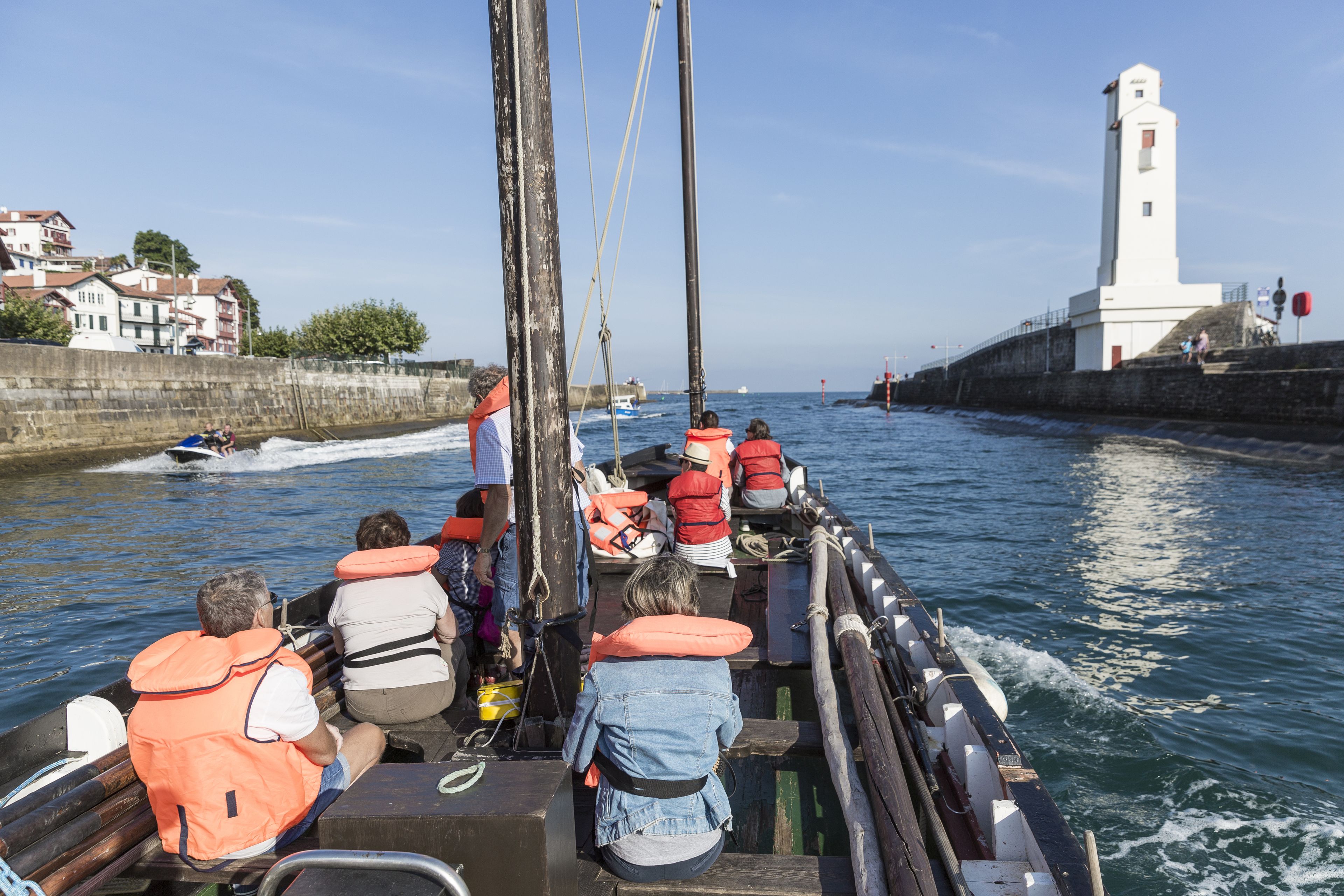 Visite commentée : sortie en mer à bord de la chaloupe Brokoa