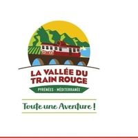Le Train Rouge vous emmène au Château de Quéribus
