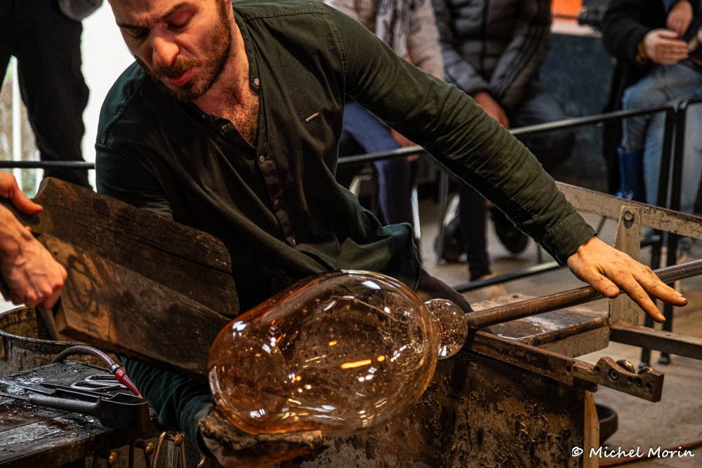 Démonstration de soufflage de verre