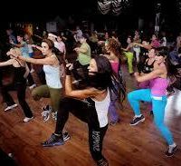 Zumba de Noël et Flashmob par l’association Cor d’Artista