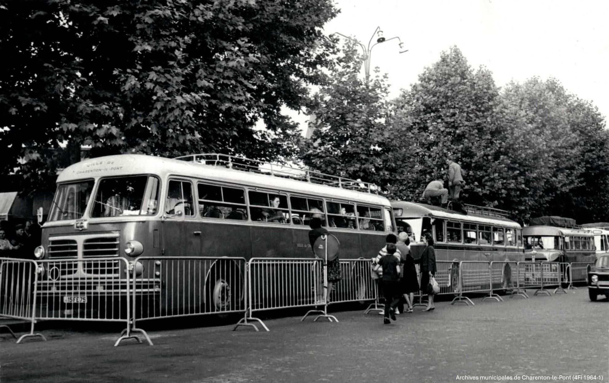 Patronages et colonies de vacances de Charenton-le-Pont au XXe siècle